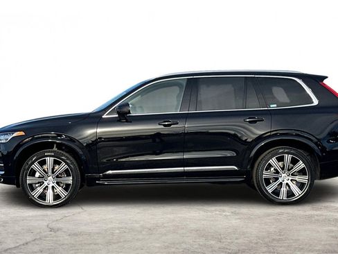 Certified 2025 Volvo XC90 B6 Plus w/ Protection Package Premier image 6