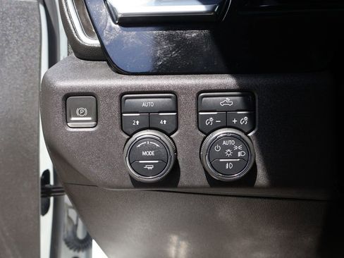 Used 2024 Chevrolet Silverado 1500 RST w/ Rally Edition AWD/4WD image 36