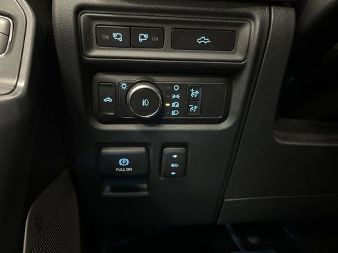 Certified 2022 Ford F150 Lariat w/ Equipment Group 501A Mid image 26