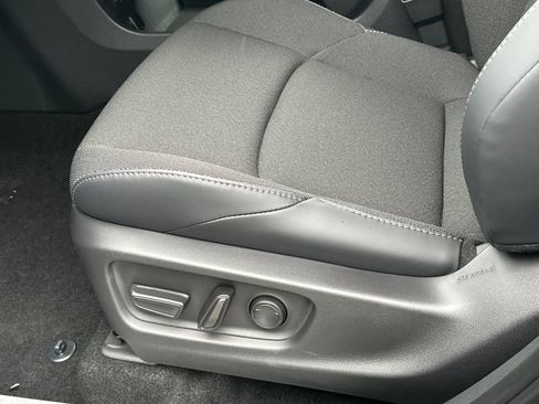 New 2026 Toyota C-HR AWD/4WD image 19