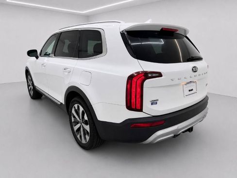 Used 2020 Kia Telluride S w/ S 8 Passenger Seating Package AWD/4WD image 5