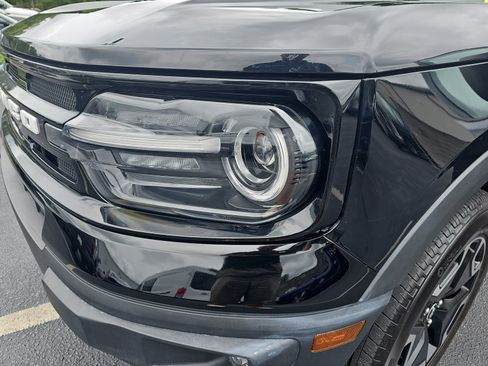Used 2022 Ford Bronco Sport Outer Banks w/ Tech Package AWD/4WD image 32