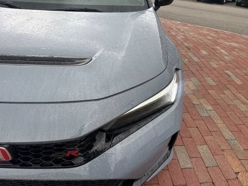 Used 2024 Honda Civic Type R image 23