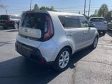 Used 2016 Kia Soul + image 4