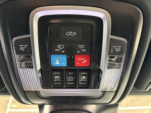 New 2027 RAM 3500 Laramie w/ Night Edition AWD/4WD image 21
