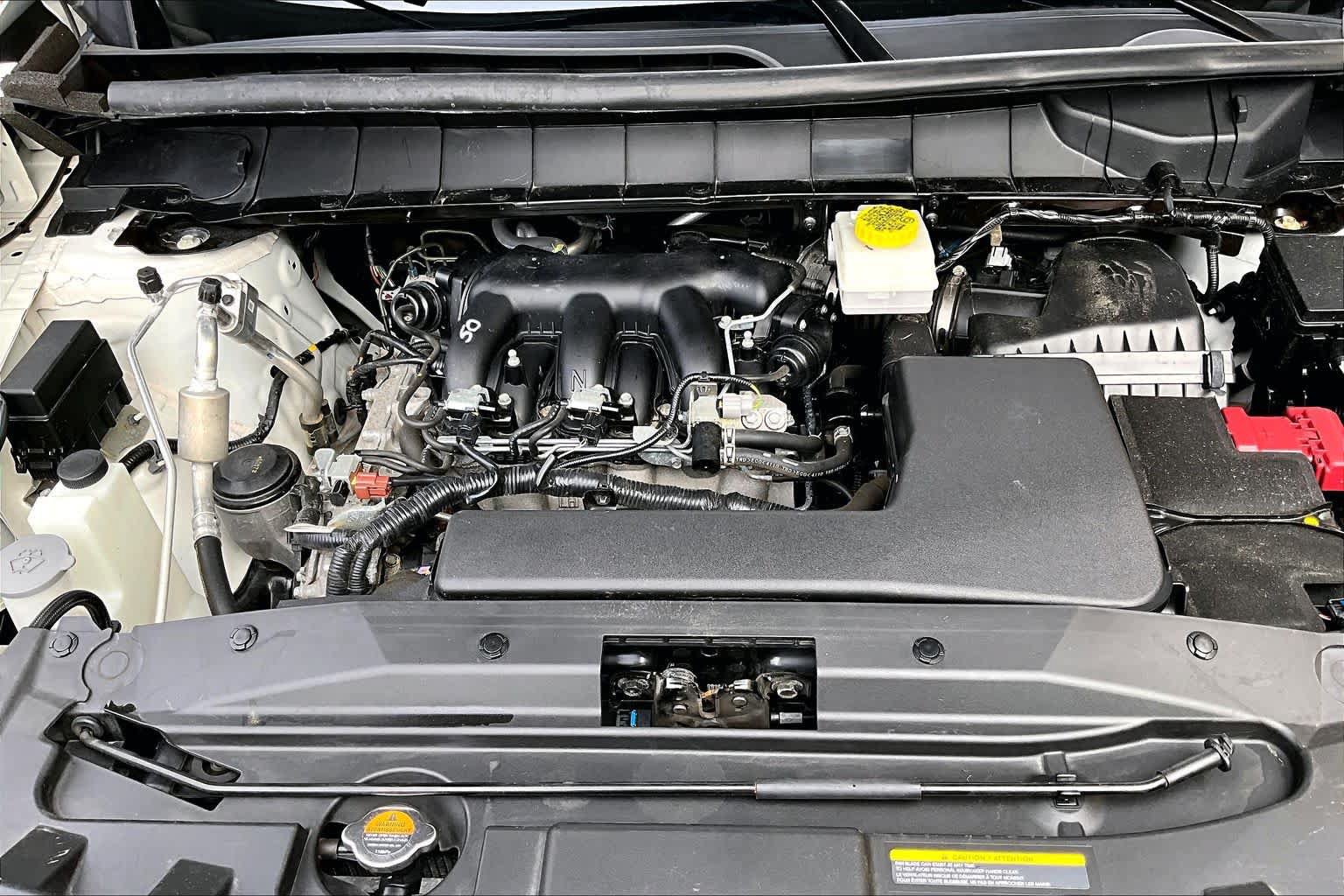 Used 2025 Nissan Pathfinder SV AWD/4WD image 32