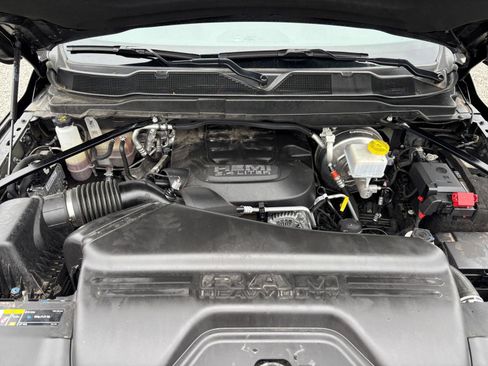 Used 2025 RAM 2500 Big Horn AWD/4WD image 34