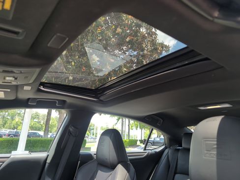 Used 2019 Lexus ES 350 F Sport w/ Accessory Package 2 FWD image 28