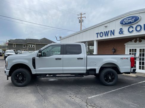 New 2026 Ford F250 XL w/ STX Appearance Package AWD/4WD image 15