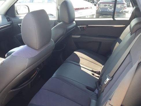 Used 2012 Hyundai Santa Fe SE image 12