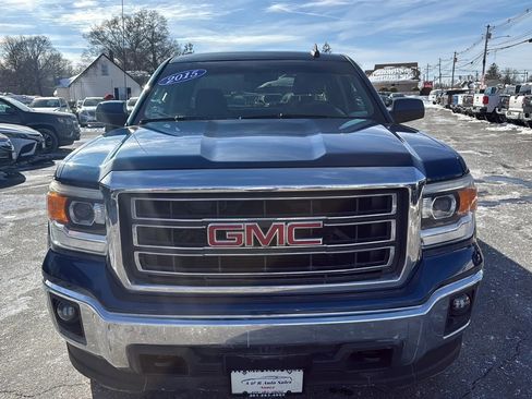 Used 2015 GMC Sierra 1500 SLE w/ SLE Value Package AWD/4WD image 2