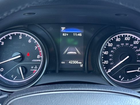 Certified 2022 Toyota Camry SE image 31