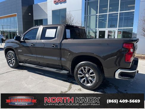 Used 2021 Chevrolet Silverado 1500 LT w/ Texas Edition Plus image 16