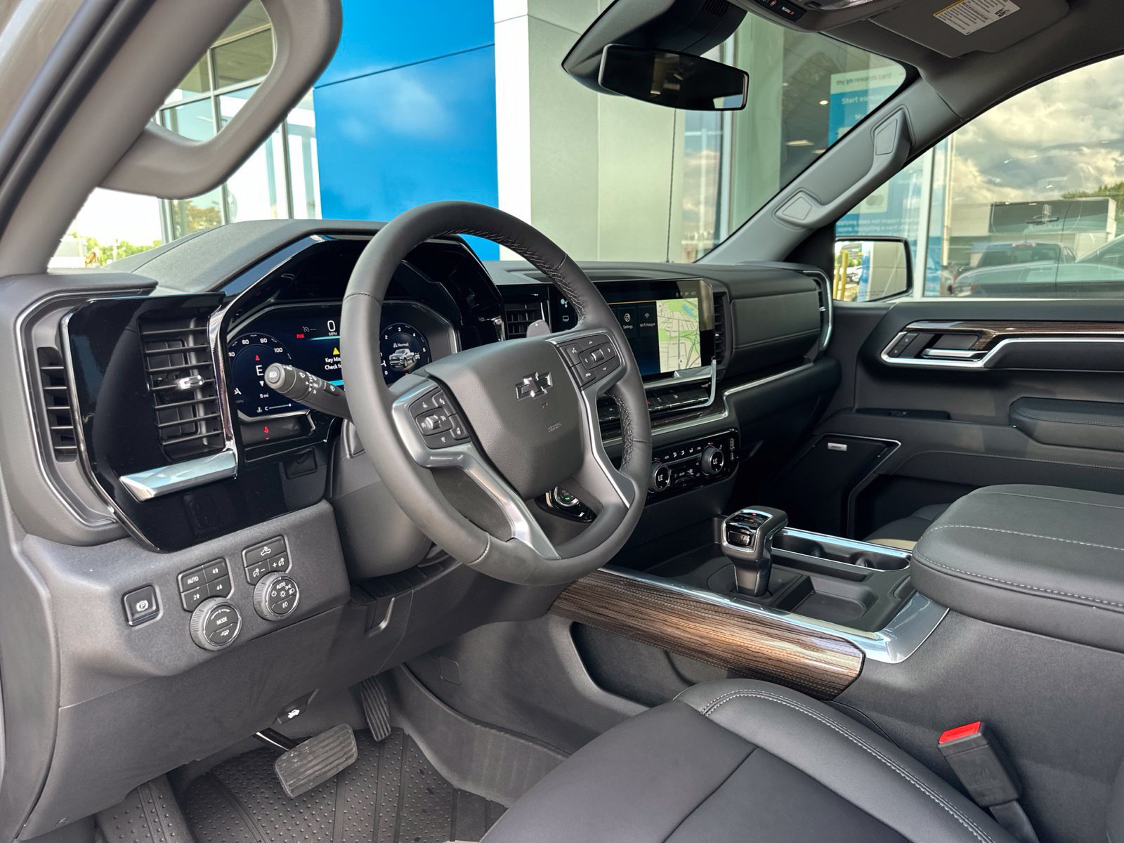 New 2026 Chevrolet Silverado 1500 RST w/ Convenience Package II AWD/4WD image 19