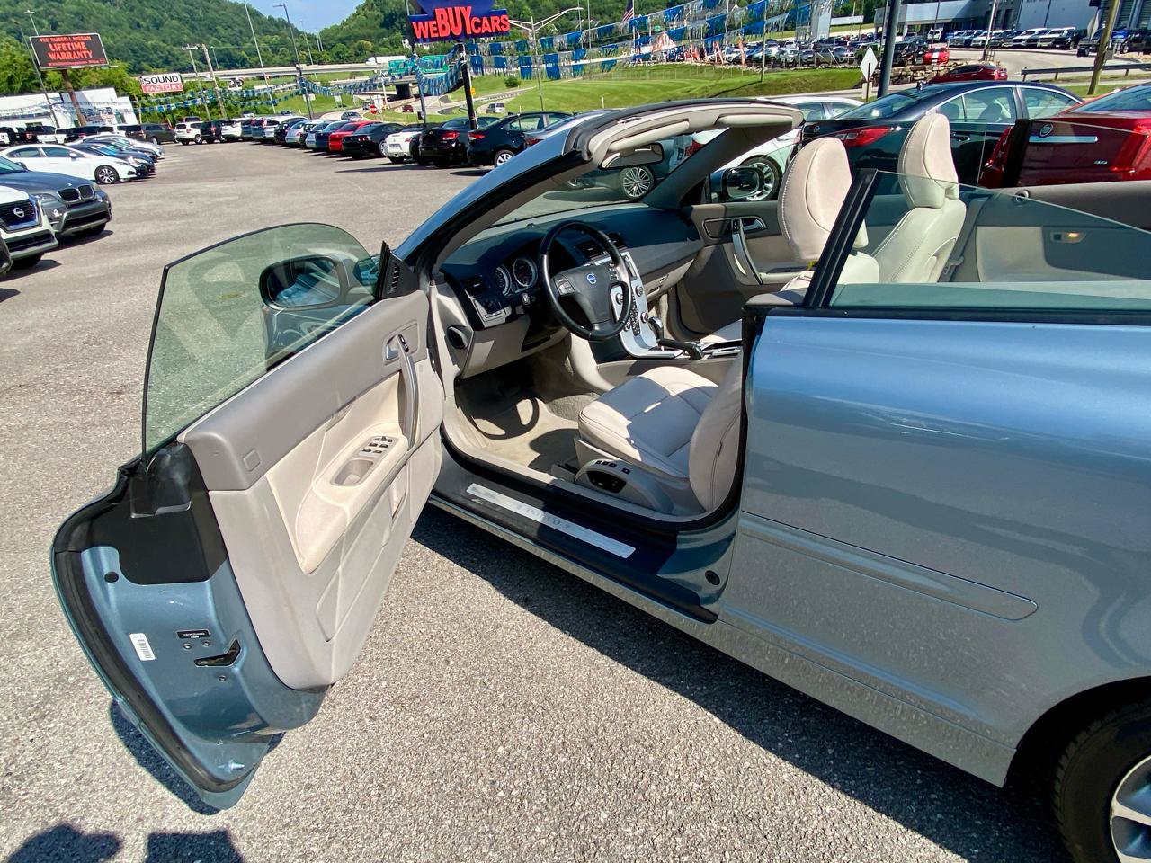Used 2013 Volvo C70 T5 FWD image 17