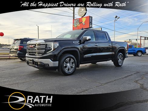 Used 2024 GMC Sierra 1500 SLT image 1