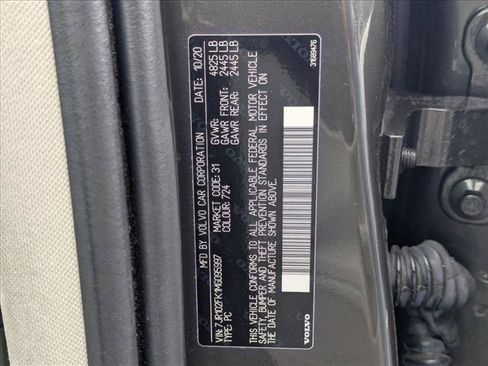 Used 2021 Volvo S60 T5 Momentum FWD image 26