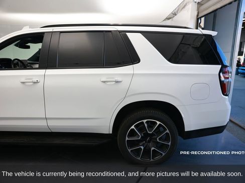 Used 2023 Chevrolet Tahoe RST image 3