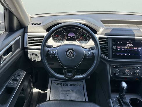 Used 2019 Volkswagen Atlas SE w/ Towing Package FWD image 14