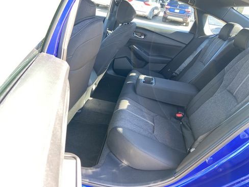 Used 2024 Honda Accord Sport image 15