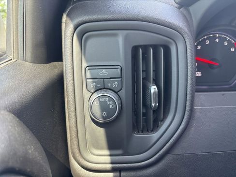 Used 2025 Chevrolet Silverado 1500 Custom RWD image 23