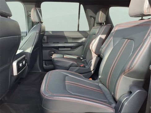 Used 2024 Ford Expedition Max Limited image 7