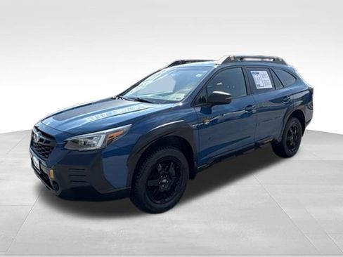 Used 2022 Subaru Outback Wilderness AWD/4WD image 3