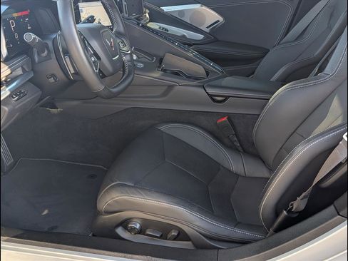 Used 2023 Chevrolet Corvette Stingray Coupe w/ Z51 Performance Package image 11