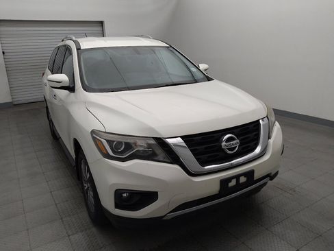 Used 2017 Nissan Pathfinder SV w/ Trailer Tow Package AWD/4WD image 14
