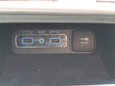 Used 2019 Jeep Grand Cherokee Altitude image 23