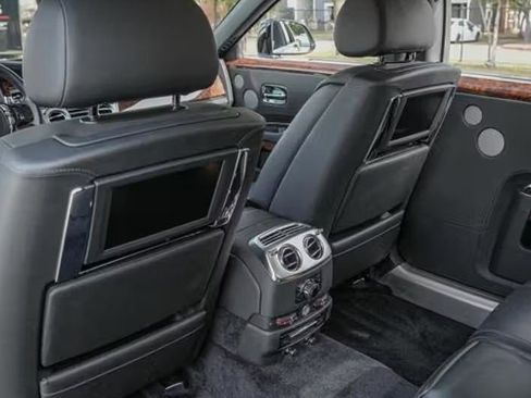 Certified 2016 Rolls-Royce Ghost Extended Wheelbase image 44