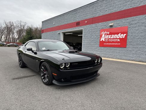 Used 2021 Dodge Challenger R/T Scat Pack w/ Shaker Package RWD image 1