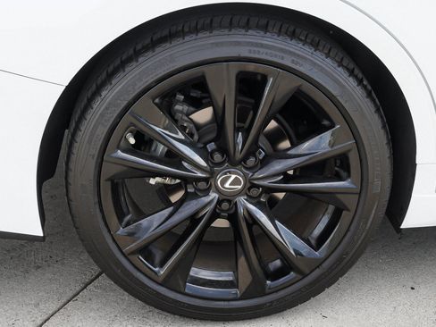 Used 2023 Lexus ES 350 F Sport w/ Accessory Package (Z2) FWD image 11
