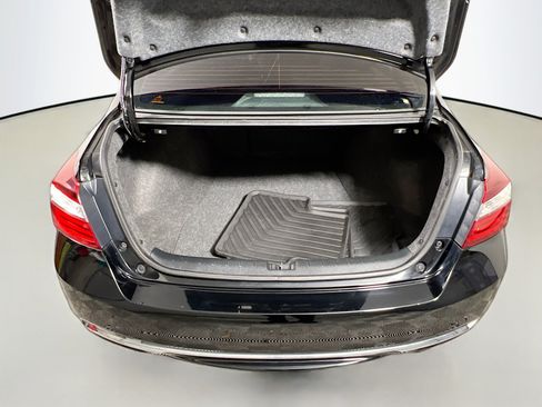 Used 2016 Honda Accord Sport image 32