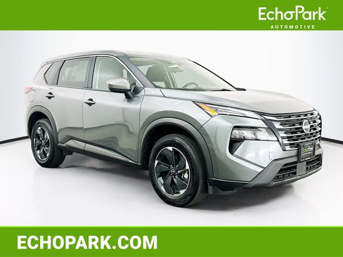 Used 2024 Nissan Rogue SV AWD/4WD image 1