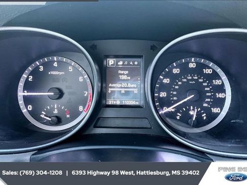 Used 2018 Hyundai Santa Fe Sport image 14