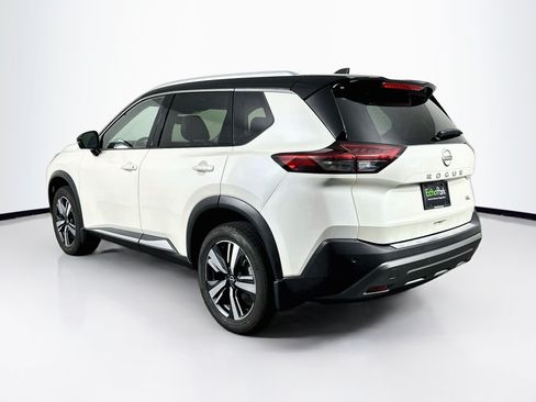 Used 2023 Nissan Rogue SL FWD image 5