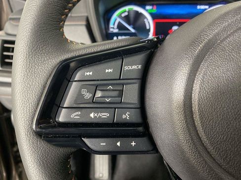 Used 2025 Subaru Forester Touring AWD/4WD image 24