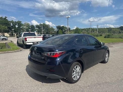 Used 2017 Toyota Yaris iA FWD image 7
