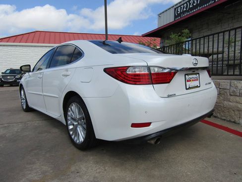 Used 2013 Lexus ES 350 FWD image 3