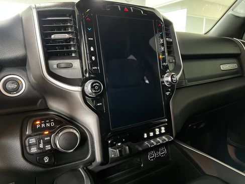 Used 2021 RAM 1500 Big Horn AWD/4WD image 15