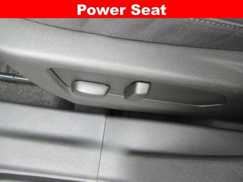 Certified 2023 Buick Envision Preferred FWD image 22
