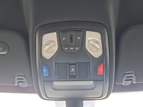 Used 2023 RAM 1500 Big Horn AWD/4WD image 33