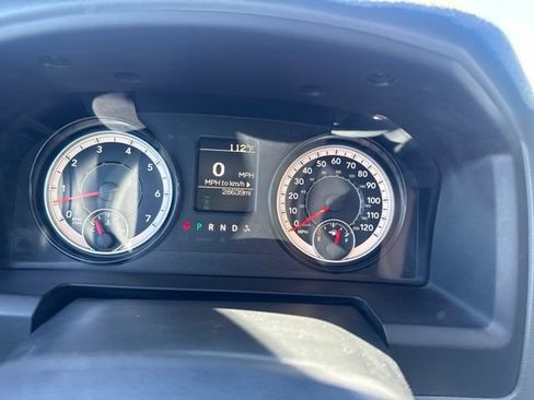 Certified 2017 RAM 1500 Express AWD/4WD image 20