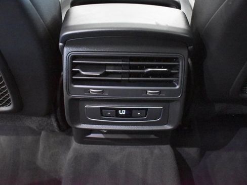 Used 2023 Audi Q7 3.0T Premium Plus AWD/4WD image 38