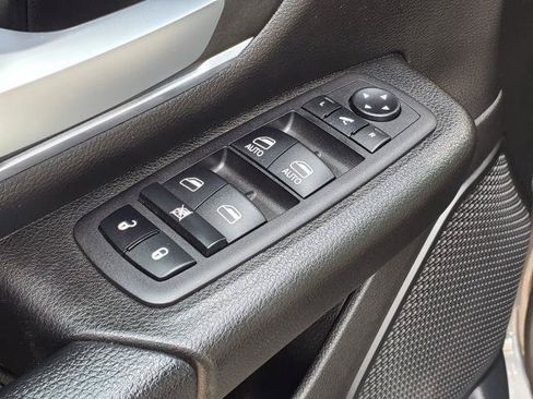 Used 2023 RAM 1500 Big Horn AWD/4WD image 22