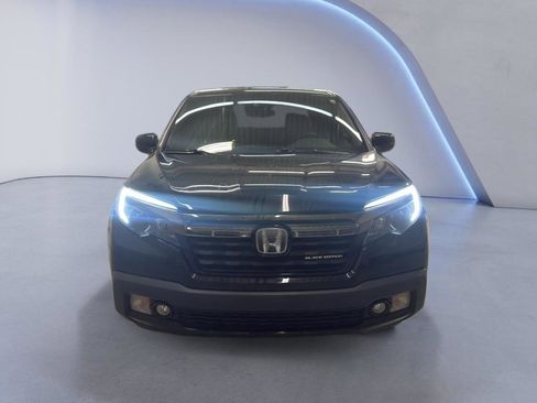 Used 2019 Honda Ridgeline Black Edition image 2