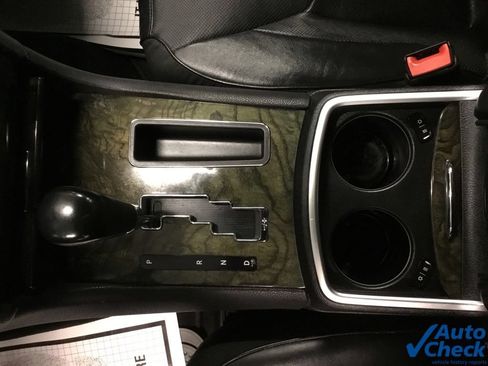 Used 2012 Chrysler 300 C w/ 19-Premium Speaker Group AWD/4WD image 52