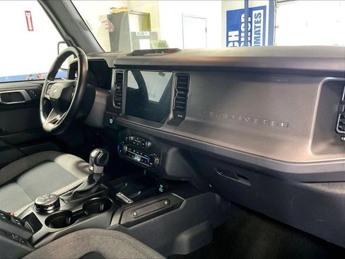 Used 2025 Ford Bronco Big Bend AWD/4WD image 14