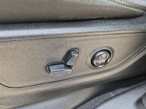 Used 2019 RAM 1500 Big Horn AWD/4WD image 19